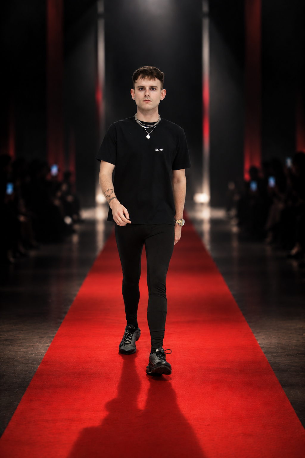 Look 18